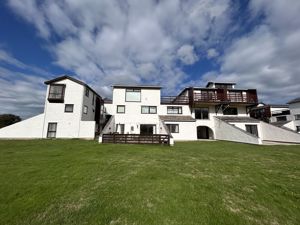 Photo 17- click for photo gallery